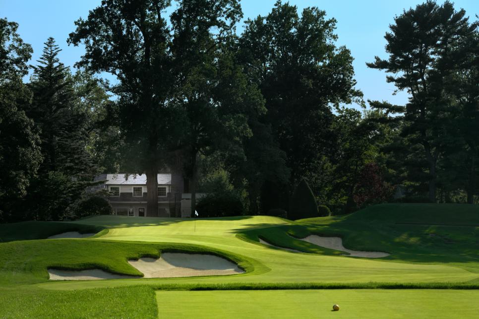 /content/dam/images/golfdigest/fullset/2023/1/Winged Foot West 10.jpg